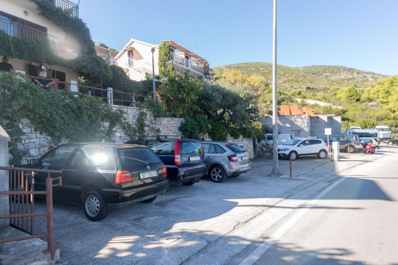 Apartments Jaksa Vis Exterior foto